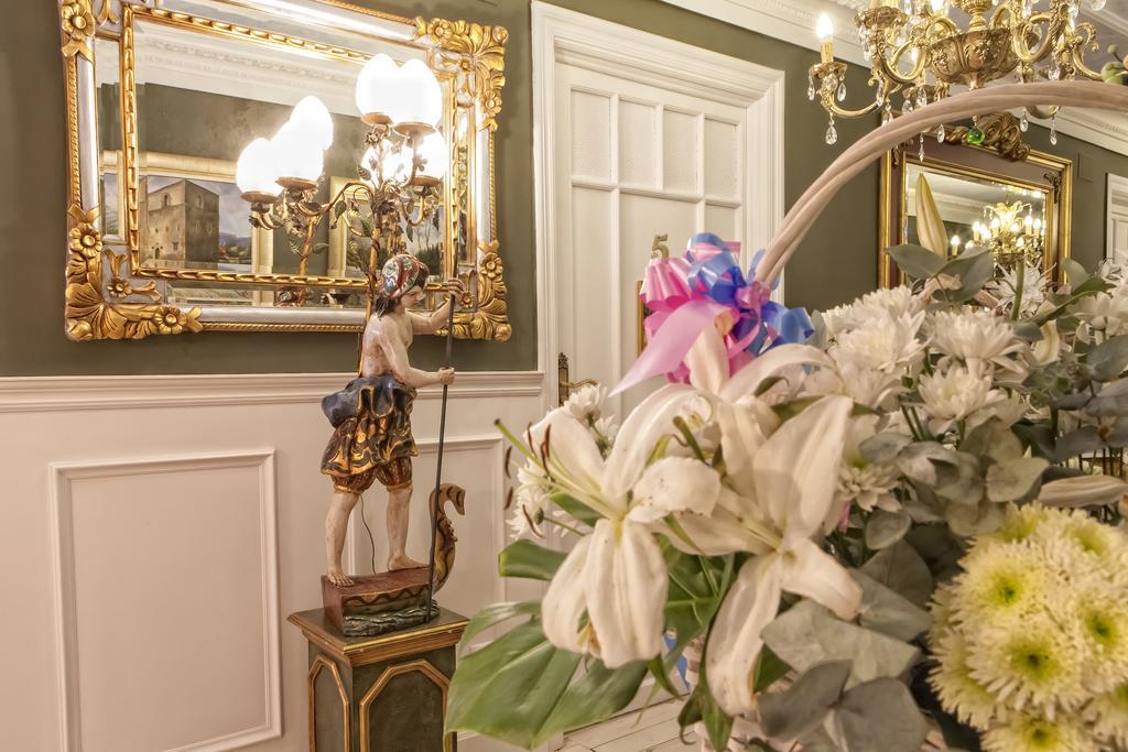 Hostal Boutique Puerta Del Sol توريلافيجا المظهر الخارجي الصورة