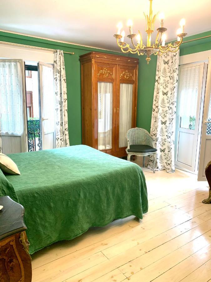 Hostal Boutique Puerta Del Sol توريلافيجا المظهر الخارجي الصورة